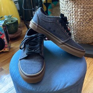 Brand new denim vans sneakers